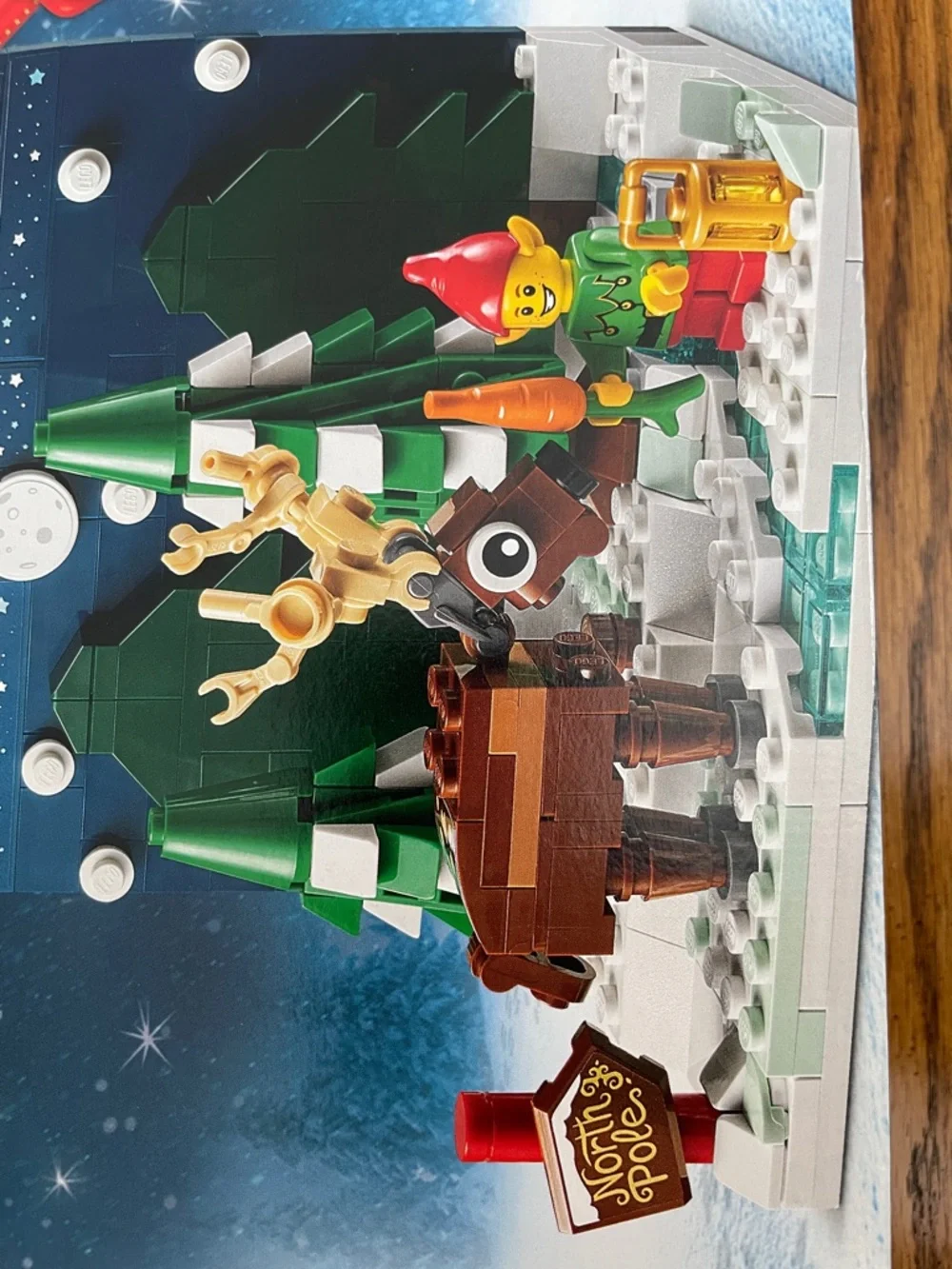 LEGO 40484 Limited Edition North Pole Reindeer & Elf